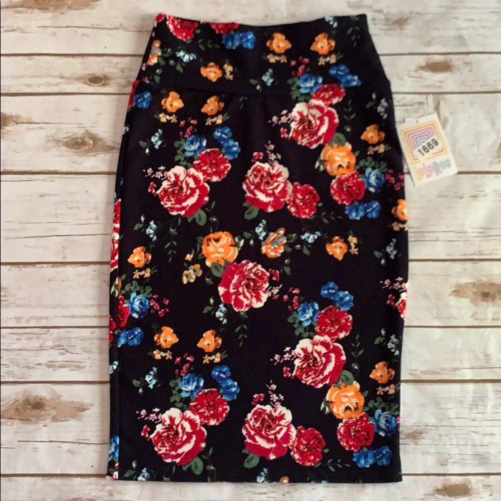 LULAROE LLR CASSIE PENCIL SKIRT BLACK FLORAL XS